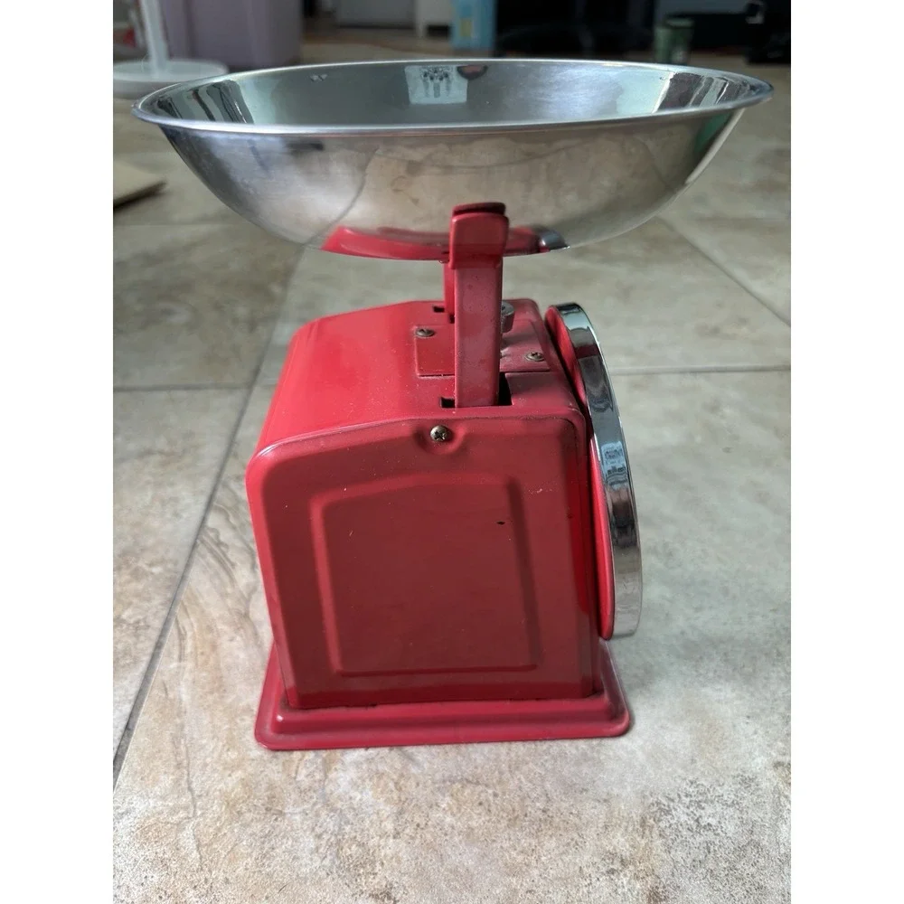 Vintage American Kitchen Scale